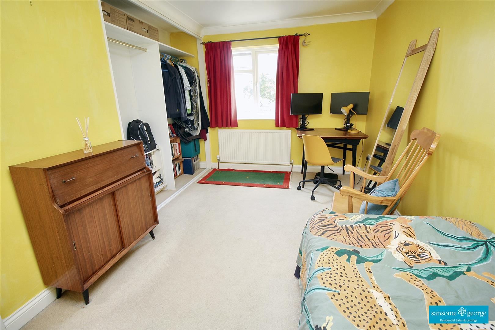 Manor Park Close, Tilehurst, Reading